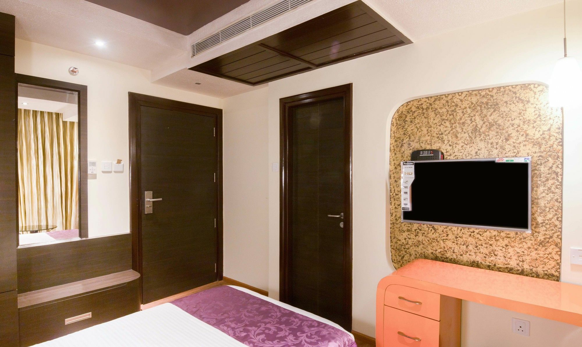 Ritu Ivy Hotel Calcutta Eksteriør billede